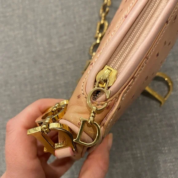 RARE Dior by Galliano Ostrich Saddle Bag in Pink - Picture 8 of 12